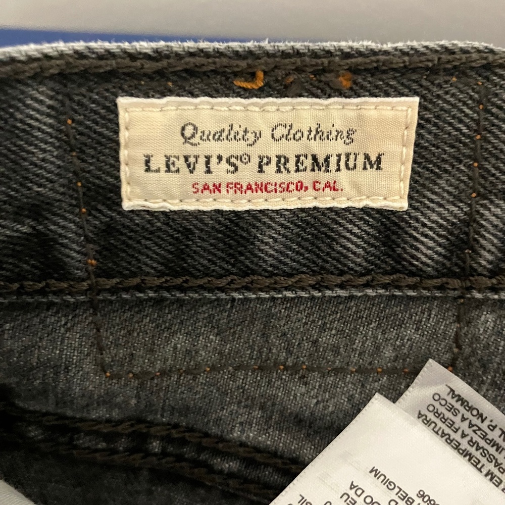 Levi's Premium Women's Wide Leg Pants in Dark Gray with Orange Stitching